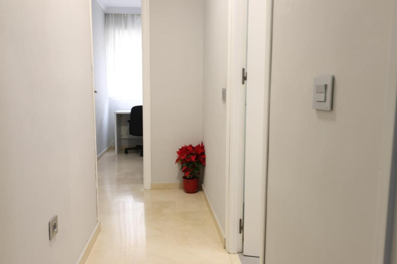 דירות Piso En Pleno Centro De Huelva. מראה חיצוני תמונה